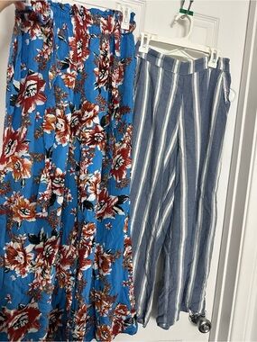 Bundle of 2 summer flowy pants Hollister, New Look size small